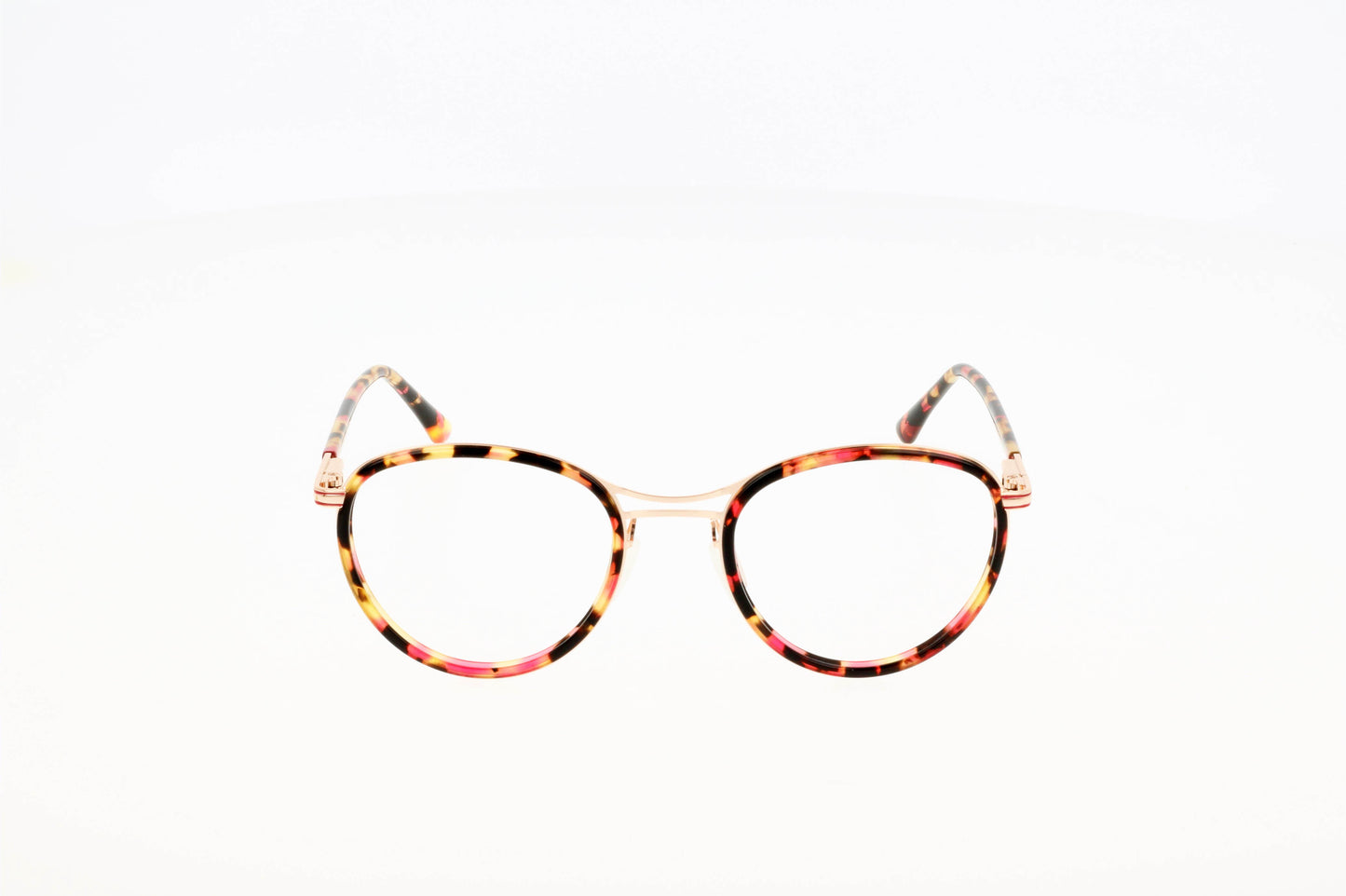 Originel eyewear France vous propose des lunettes de vue pour femme originales et tendances, de couleur écaille et dorée. Profitez de l'essayage virtuel pour les essayer.